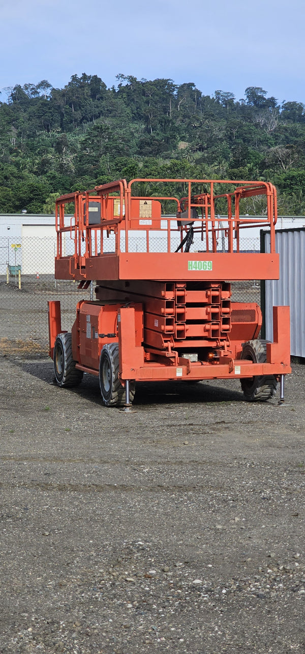 (USED) JLG RT4394RT Rough Terrain Scissor Lift